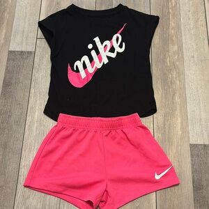 Girls Nike short set